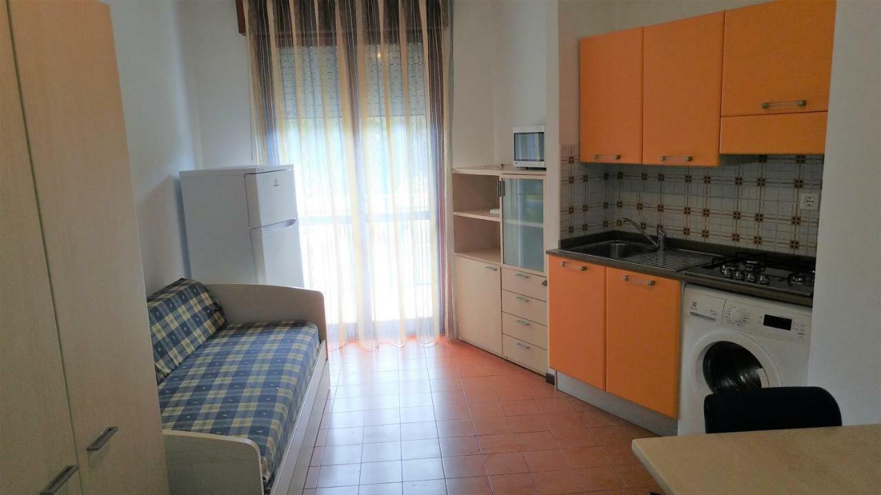 Condominio Simma 2 Μπιμπιόνε Εξωτερικό φωτογραφία